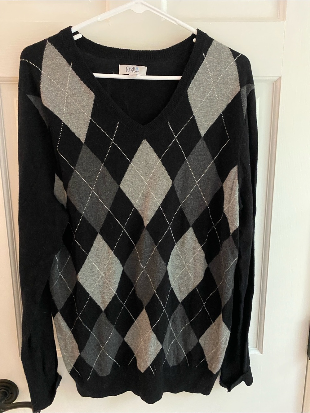 Croft & Barrow Black Argyle Men's V-neck Sweater | Size S